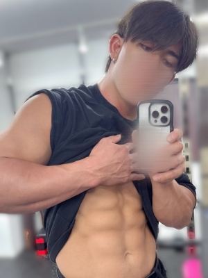 KENSHIROU(ｹﾝｼﾛｳ) 腹筋