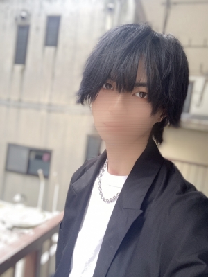 AOI(ｱｵｲ) イヤホンこわれた…🫠