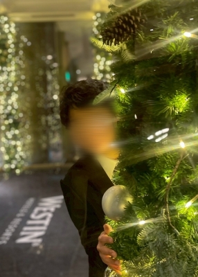 REN(ﾚﾝ) 一人で過ごす夜🎄.*