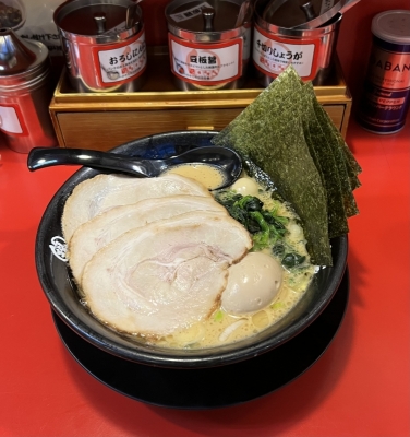 JION(ｼﾞｵﾝ) 出勤前に🍜🍥