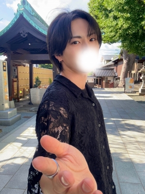 ARAN(アラン） 黒髪にしてきた🖤