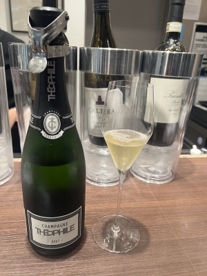 HIROOMI(ﾋﾛｵﾐ) THEOPHILE BRUT