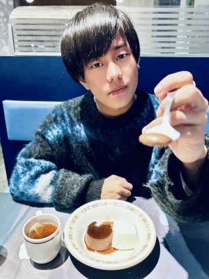 M(エム) 池袋じゃなくても呼べます🦉