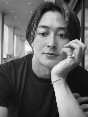 KONOSUKE(ｺｳﾉｽｹ) 完璧を手放した人の 美しさ