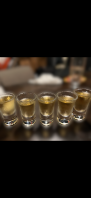 YUKI(ユキ) ゆきちゃん飲みべも高いってよ!!🍻🥂🍷🥃🍸🍹🍾