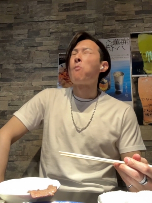 KONOSUKE(ｺｳﾉｽｹ) セラピストに必要なのは  「テク肉」