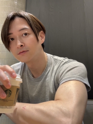 KONOSUKE(ｺｳﾉｽｹ) 誘惑に負けた人と勝った人