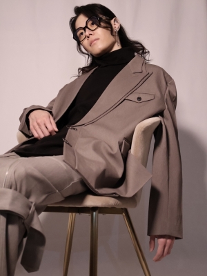 YORU(ﾖﾙ) なにかのスタートラインに立ってる気がする。