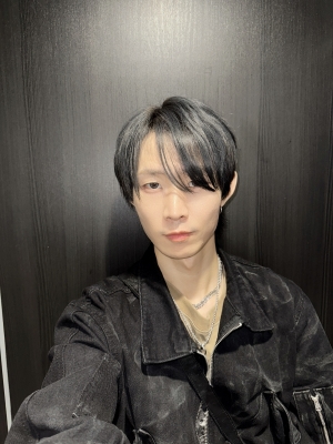 HYO(ﾋｮｳ) 黒髪期間🏴