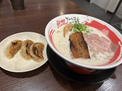 HIKARU(ﾋｶﾙ) 難波でここが一番好き