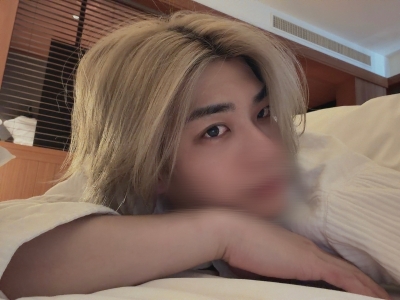 KEN（ｹﾝ） 寝起きだから眉毛が黒