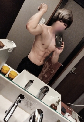 IZAYA(ｲｻﾞﾔ) #700 脱筋肉男
