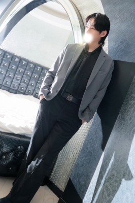 KATSUMI(カツミ) 180cm9等身