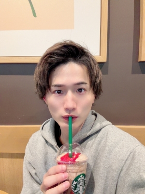 TAISHI(ﾀｲｼ) 「甘い一口と、もう少し近い距離で」