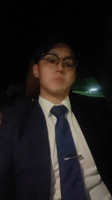 KOH(ｺｳ) スーツ出勤