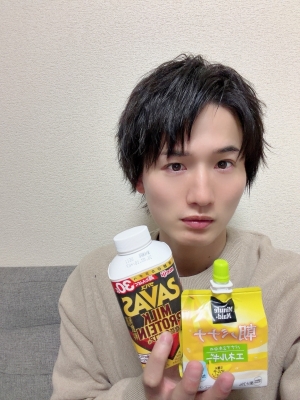 TAISHI(ﾀｲｼ) キスとハグは心を救う