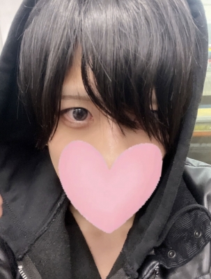 KIRATO(ｷﾗﾄ) 自撮り盛れない🥲