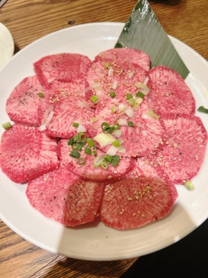 KONOSUKE(ｺｳﾉｽｹ) 東京のスイーツ食べてきタン