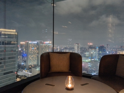 SHINYA(ｼﾝﾔ) 最近、おしゃれバー巡りにハマってる🍸️