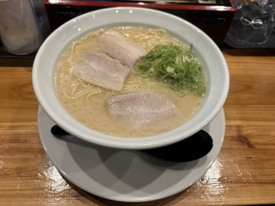 HIKARU(ﾋｶﾙ) 京都ラーメン