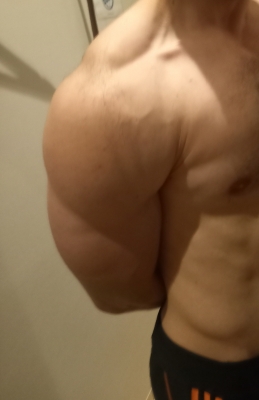 TETSUO(ﾃﾂｵ) 肩💪