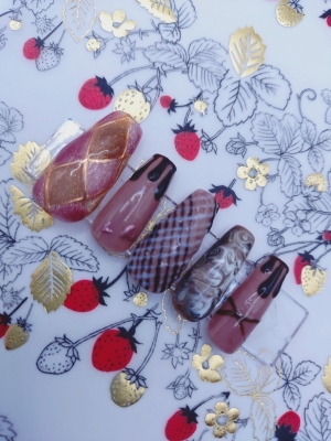 MIKURI(ﾐｸﾘ) 先日のネイルキャスで