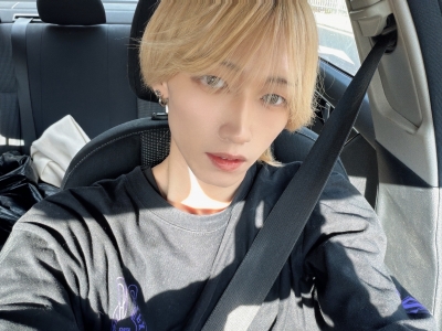 NEO(ﾈｵ) 今月も折り返しだね