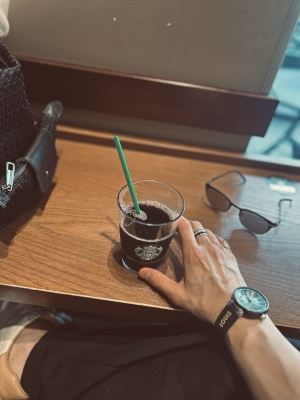 KONOSUKE(ｺｳﾉｽｹ) 太客になるので スタバ営業してください