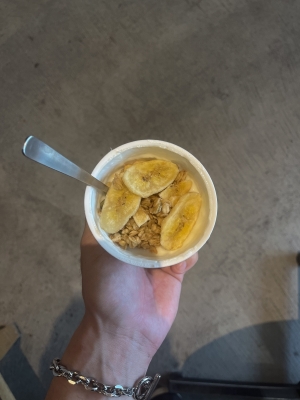 MASH(ﾏｯｼｭ) スタバのバナナグラノーラ🥣