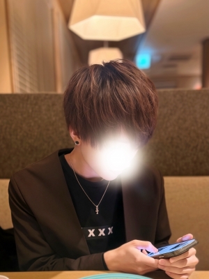 NANASE(ﾅﾅｾ) 今日からデビューです🥰