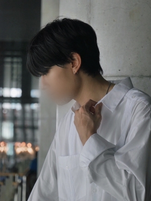 MIZUNO(ﾐｽﾞﾉ) 横顔