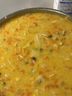 SOUP(スープ) シ