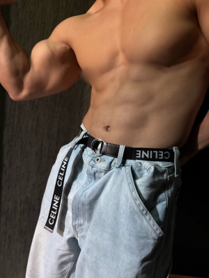 KENSHIROU(ｹﾝｼﾛｳ) ムキっ❤️