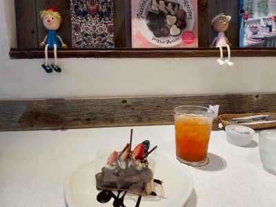 SUU(ｽｩ) 晴れた時に行った屋上のカフェ