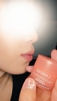 TOBARI(ﾄﾊﾞﾘ) 甘いキス♡