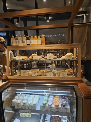 MIROKU(ﾐﾛｸ) カフェ巡り