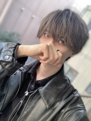 AOI(ｱｵｲ) 体調管理って大事だけど不健康なことはだいたい気持ちいい
