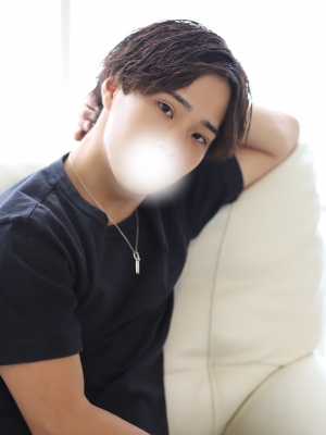 GUY(ｶﾞｲ) 新しいパネル撮りました🐣