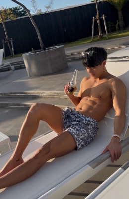KOJIRO(ｺｼﾞﾛｳ) 🏊‍♂️🏝️