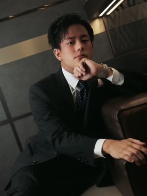 M(エム) 23時までお待ちしています✌️