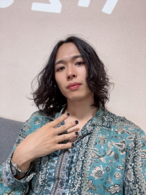 TATSUYA(ﾀﾂﾔ) 初ネイル未乾豚カツ作黒曜石の矢尻残念