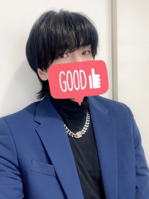 KEN（ｹﾝ） 黒髪スーツ