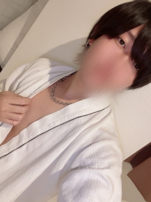 AURA(ｱｳﾗ) 7/19 出勤してます☺️