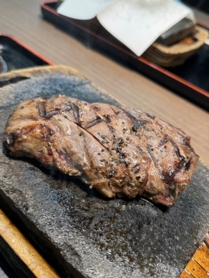 EIJI(ｴｲｼﾞ) また本日から出勤してます〜