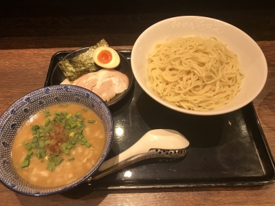 SEINA(セイナ) ご飯の時間だよ〜