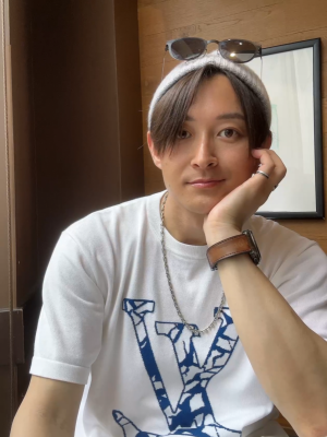 KONOSUKE(コウノスケ) 8月のシフト🏖️