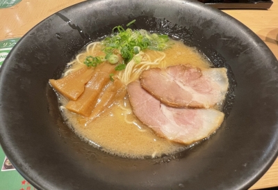 SUU(ｽｩ) 豚骨ラーメン