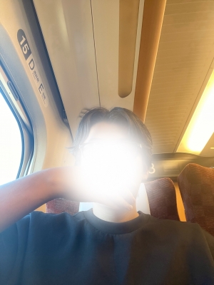 REN(レン) 到着