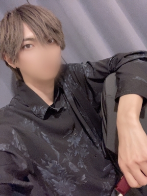 AOI(ｱｵｲ) 明日からお休みいただきます