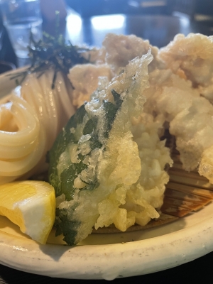 KOU（ｺｳ） うどんといえば冷？温？
